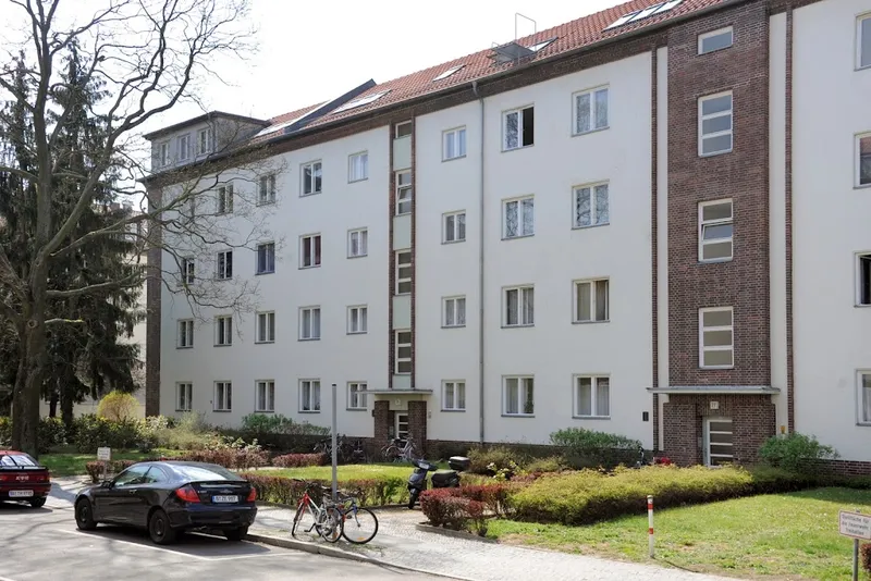 Kleine 3-Zimmerwohnung mit Duschbad! — photo 1